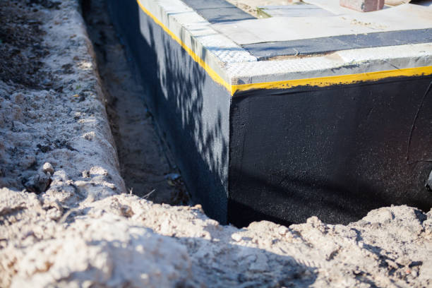 Professional Foundation Crack Repair technician working in Niota, TN